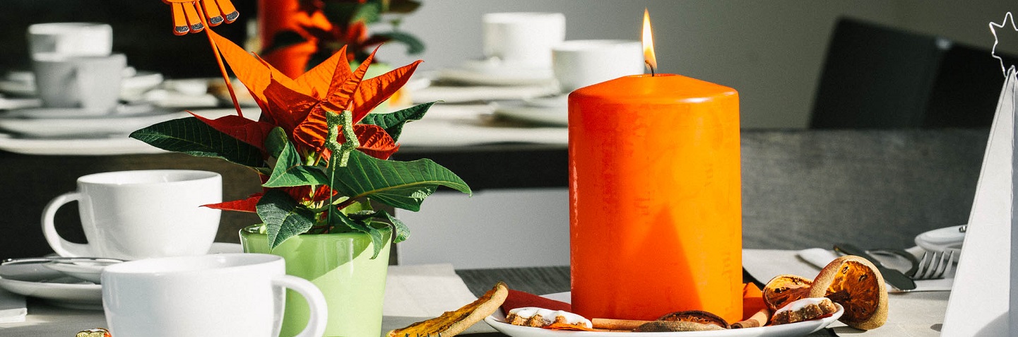 Vor-weihnachtliches Sektfrühstück